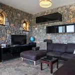 Clara 빌라 겐나디