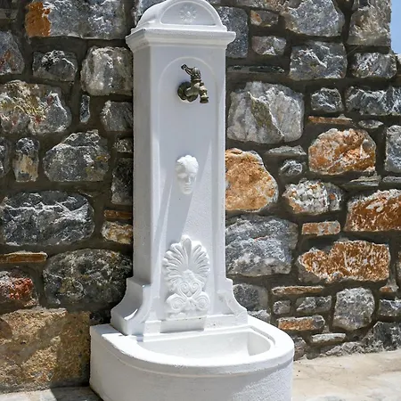 Clara Вилла Геннади