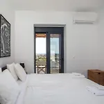 فيلة Clara *